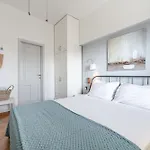 Mountain Retreat With Sea View Apartment *